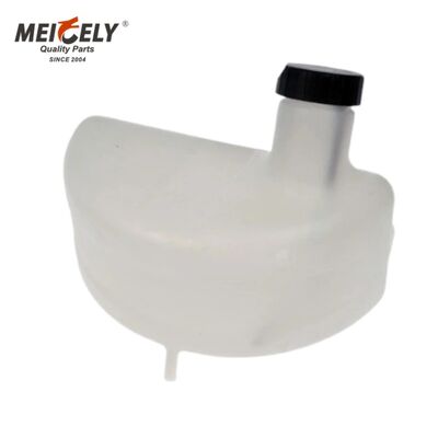 25133601 OEM Vervangende Koelvloeistof Reservoir Tank voor Mack Zware Vrachtwagens met Duurzaam Hoge-Sterkte Plastic en Plug-and-Play Installatie