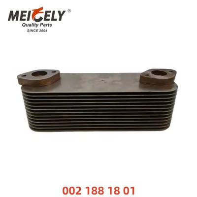 Professionele koeloplossing 002 188 18 01 Motor-olie koeler voor Mercedes-Benz