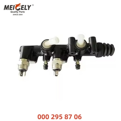 Vrachtwagen remhoofdcilinder OEM A3842950006 6170522213 A9792950006 A9792950106 Voor BENZ